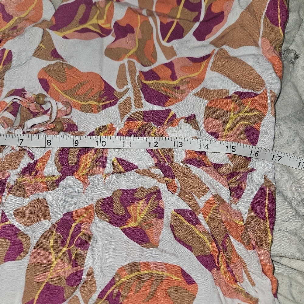 Jane And Delancey Leaf Print Multicolor Capri Pants With Pockets And Drawstring! - Picture 6 of 8